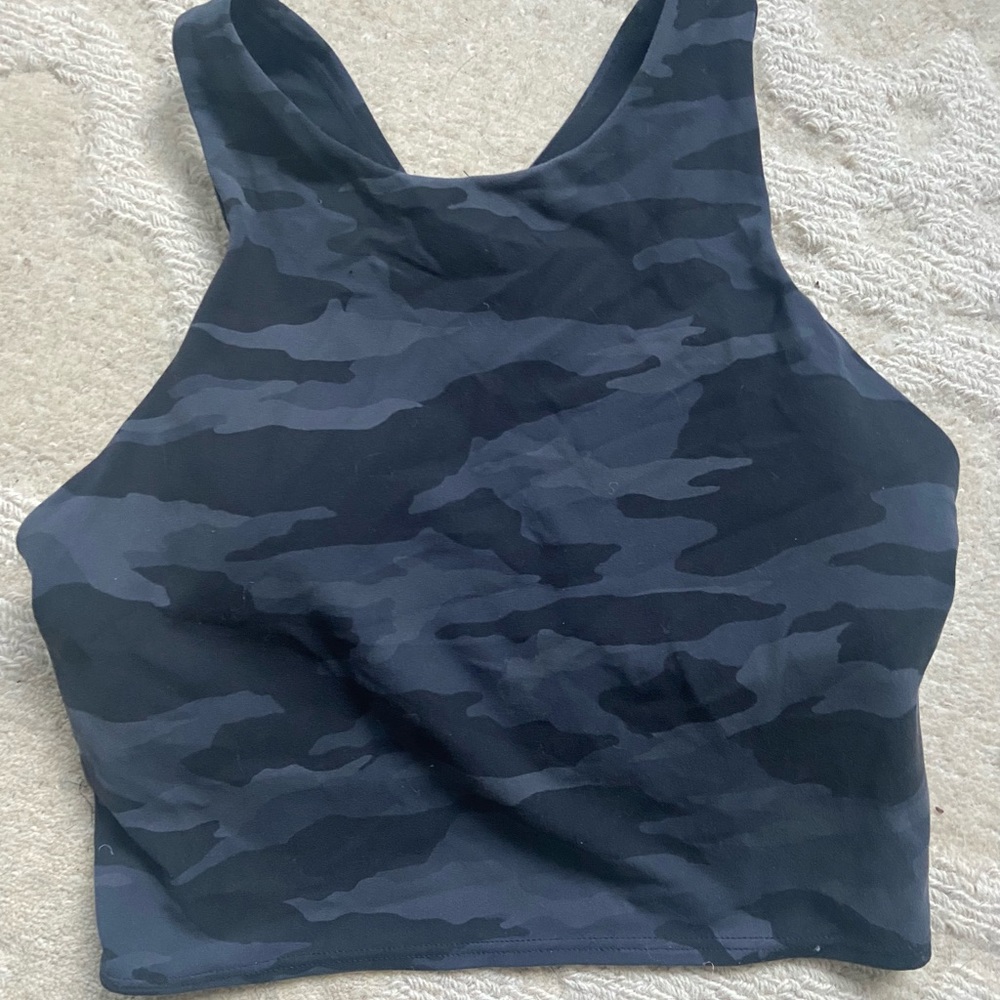 Athleta crop top sports bra. Grey army print. Size S.